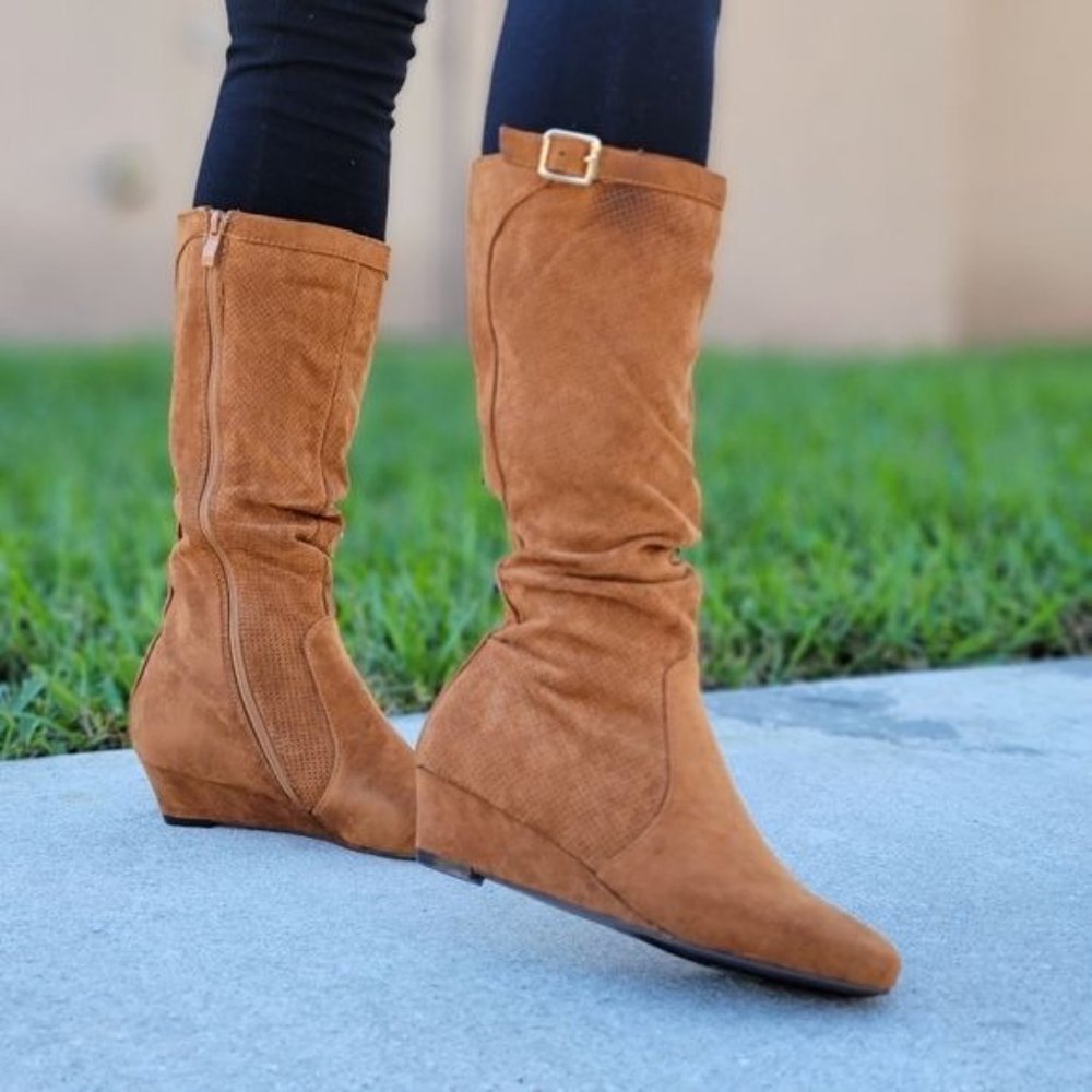 Women's Tan Wrinkle Finish Calf Length Pull On Boots Rounded Toe - Picture 6 of 6